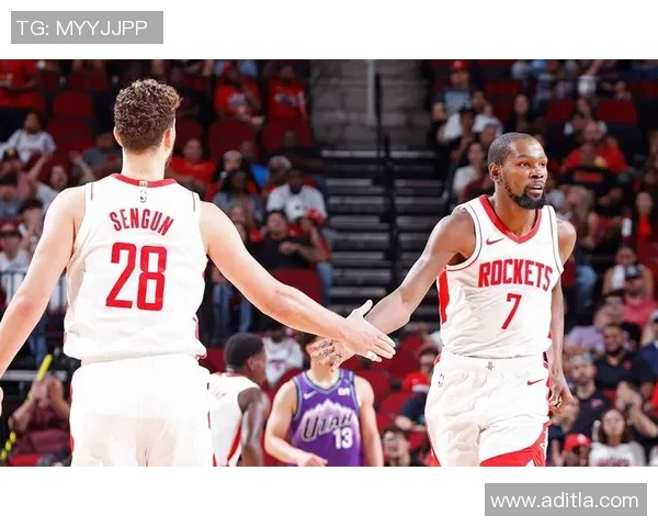 运动战报：火箭大胜开拓者，申京内线统治力尽显，谢泼德三分球精准，阿门·汤普森短板暴露需改进